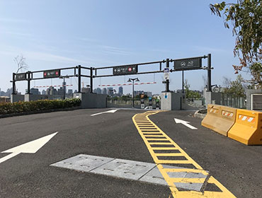 經貿路（水湳經貿園區地下停車場）02